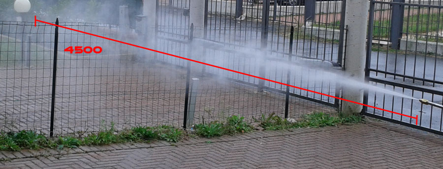 Water mist nozzle in action 1/8 Spraytecs 10 degrees